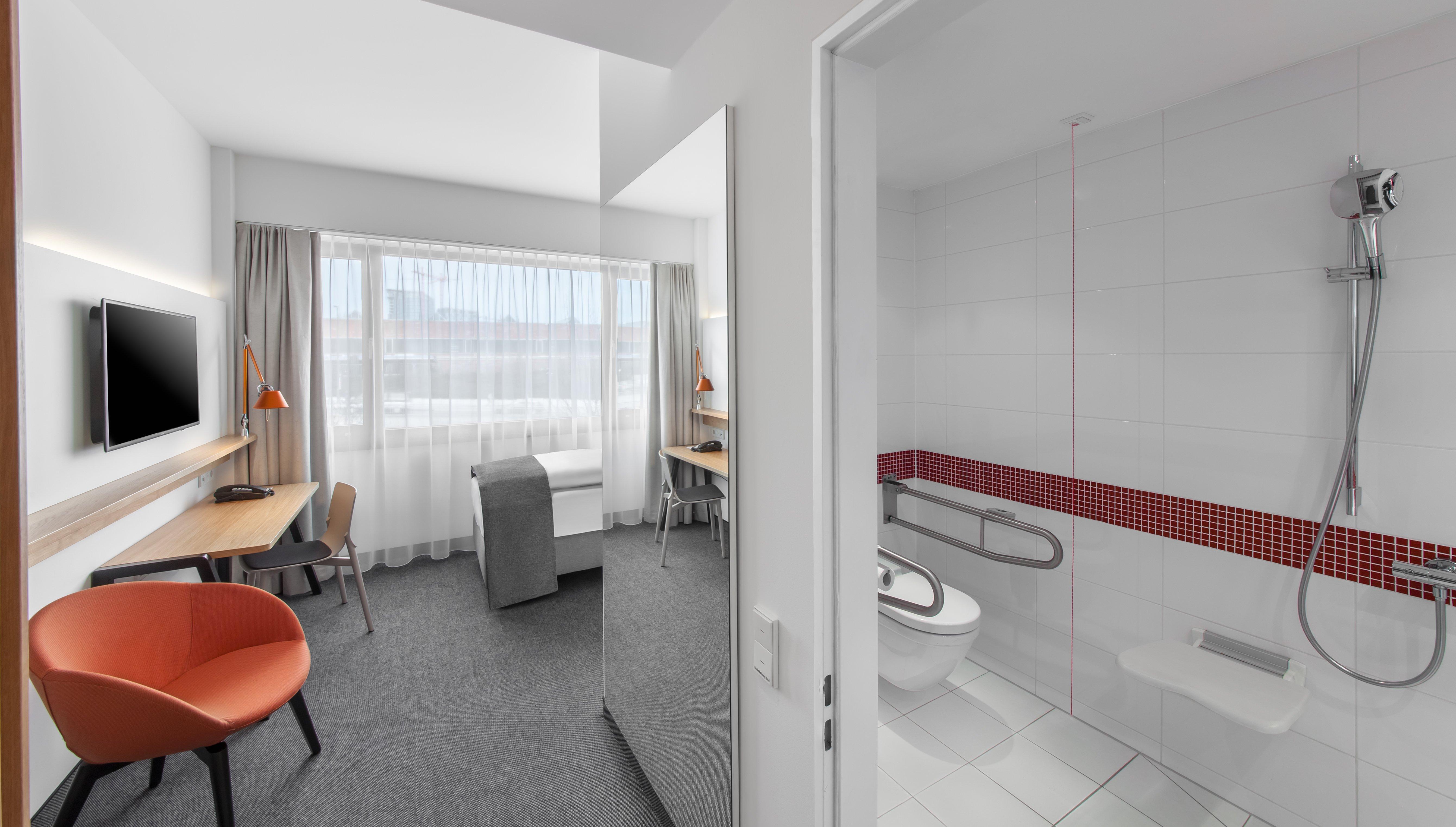 Hotel - Leuchtenbergring By Ihg 4*