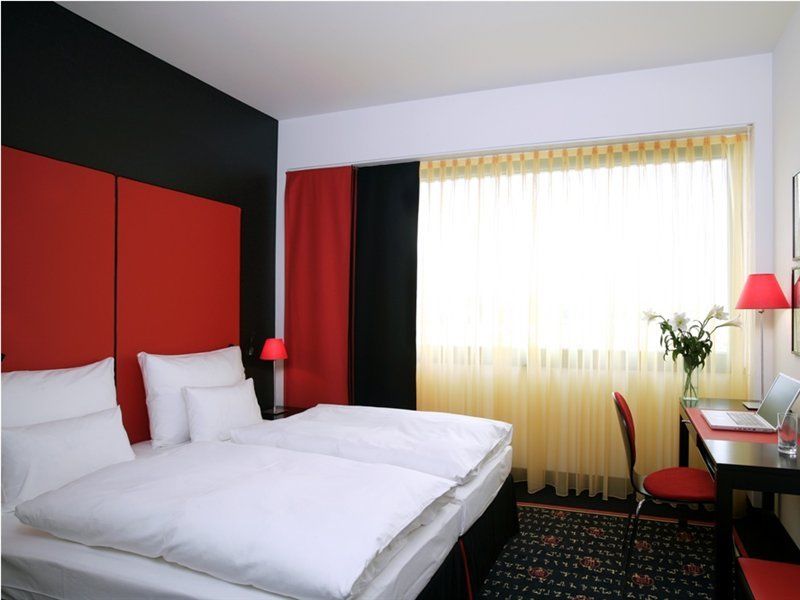 - Leuchtenbergring By Ihg Hotel Monaco di Baviera
